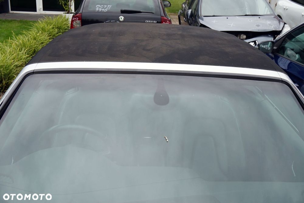 LISTWA RAMKA SZYBY A5 I 8T CABRIO CHROM GÓRNY BIAŁY AUDI 2007-2016 - 1