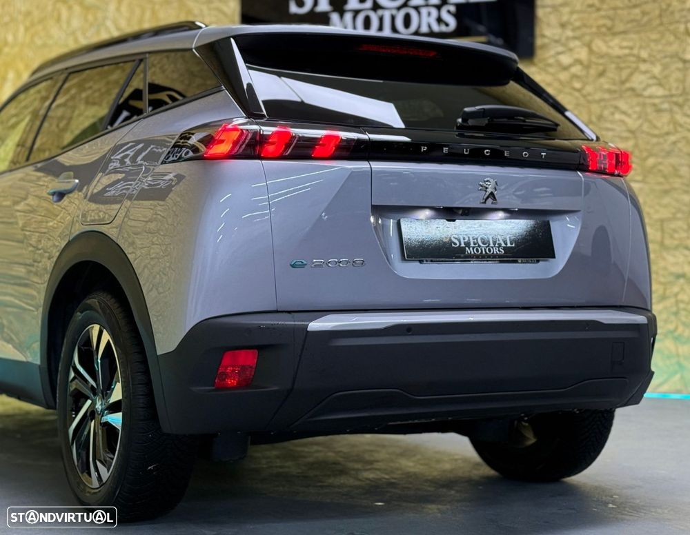 Peugeot e-2008 50 kWh Allure Pack - 23