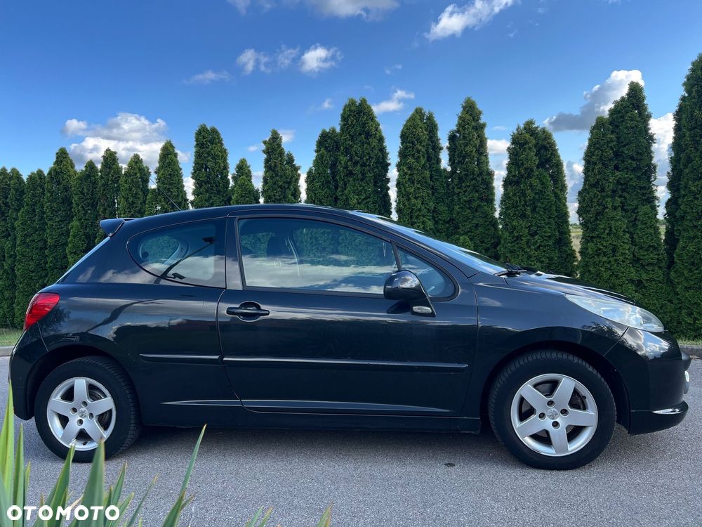 Peugeot 207 - 3