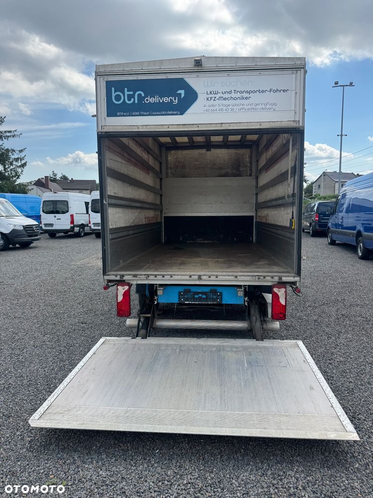 Mercedes-Benz Sprinter - 6