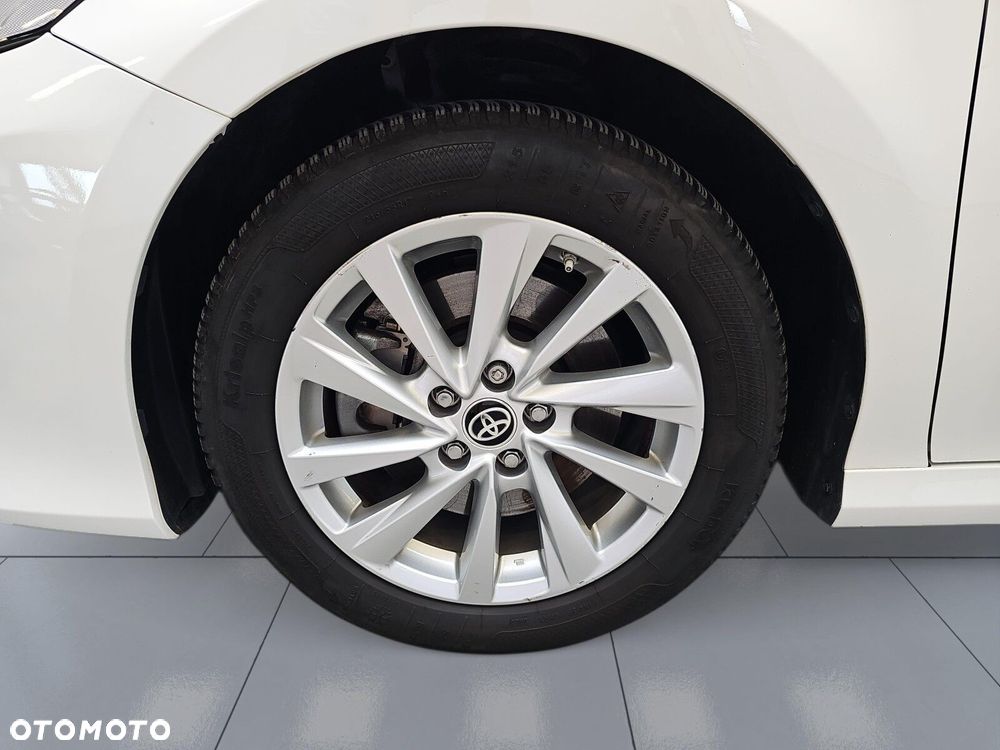 Toyota Camry 2.5 Hybrid Comfort CVT - 37
