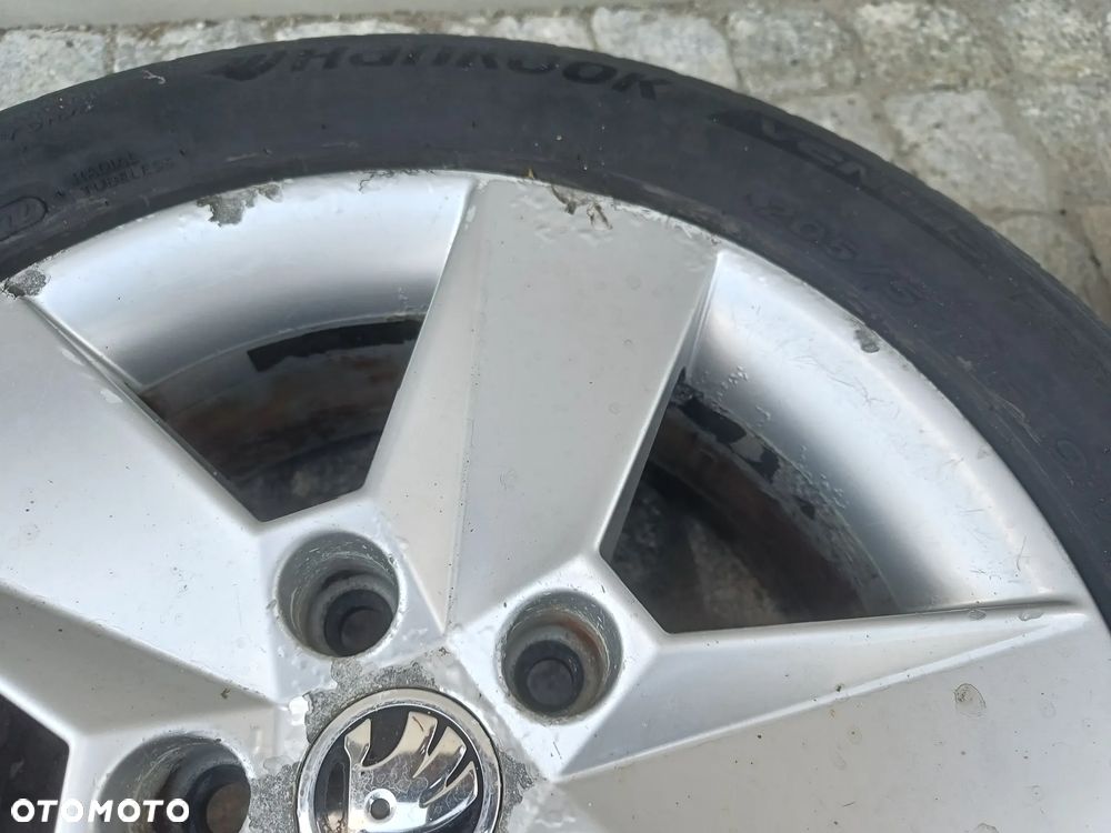 Felgi Aluminiowe 16 Skoda Octavia 3 5x112 ET46 5E0601025H Koła VW Seat Audi 6,5Jx16H2 - 4