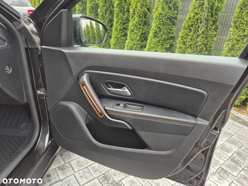 Dacia Duster TCe 130 2WD Sondermodell Extreme - 26