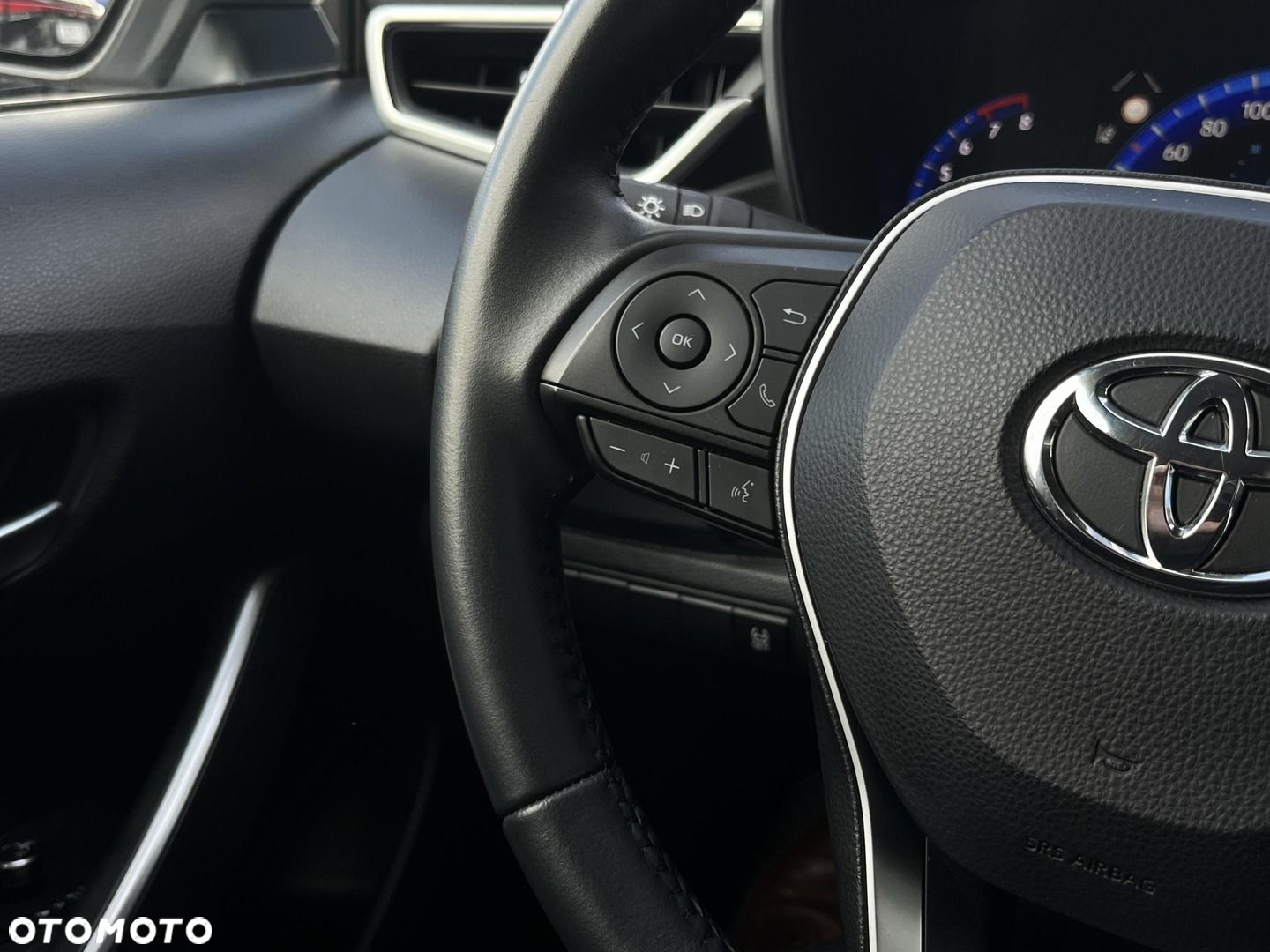 Toyota Corolla - 16