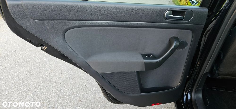 Volkswagen Golf Plus CrossGolf 1.2 TSI - 30