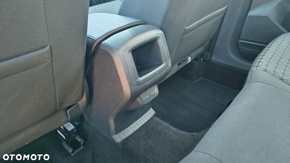 Volkswagen T-Cross - 29