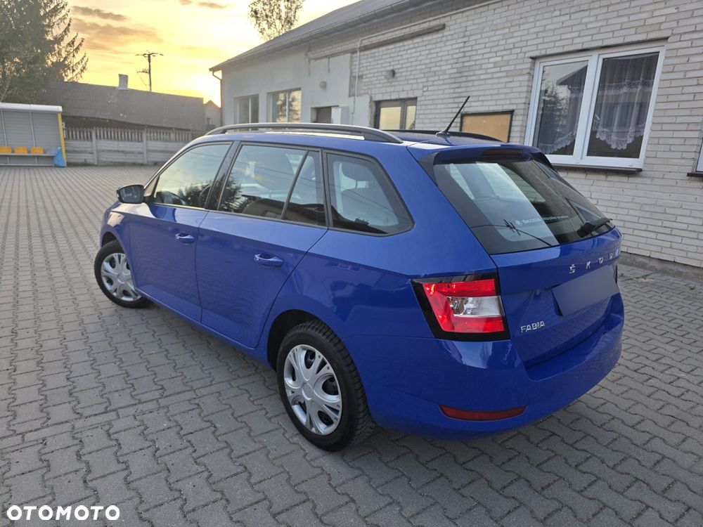 Skoda Fabia 1.0 Ambition - 2