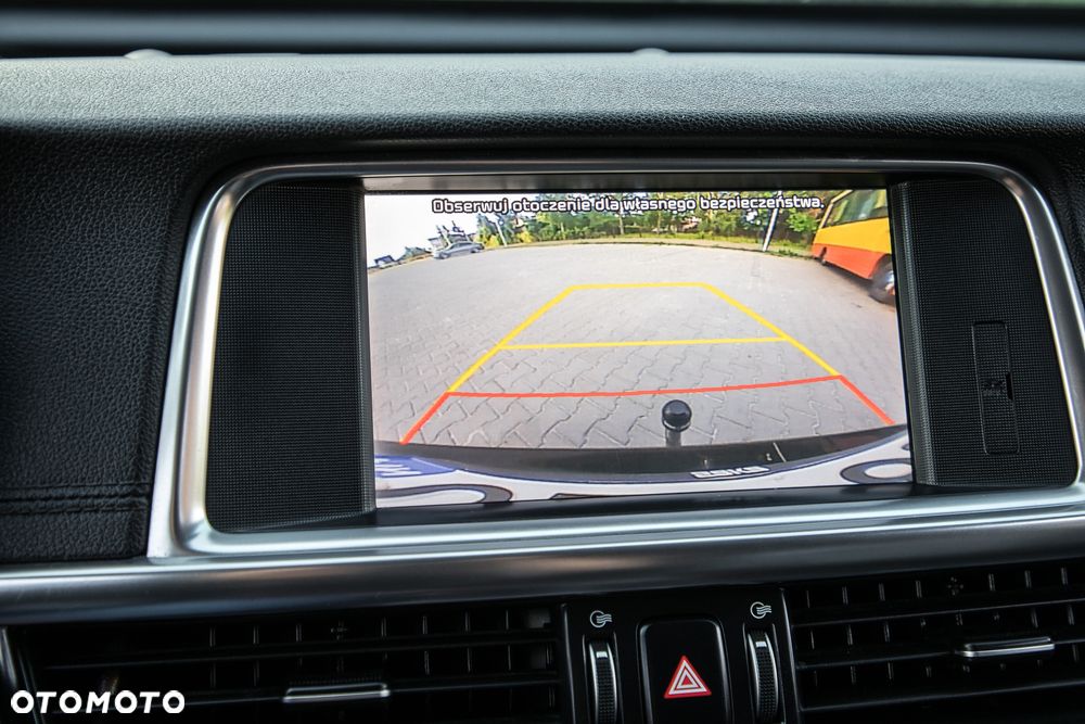 Kia Optima Sportagon 2.0 GDI Attract - 24