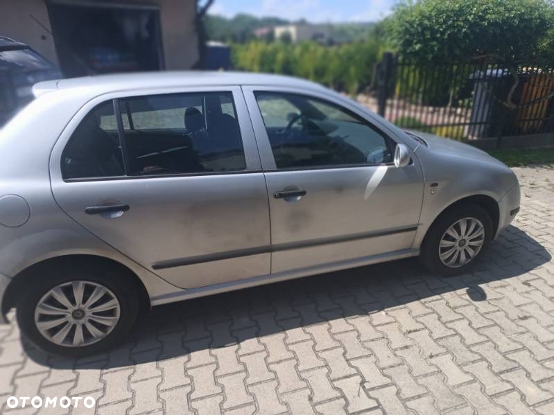 Skoda Fabia - 6