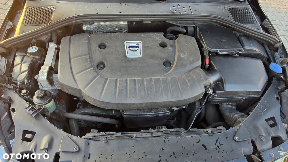 Volvo V60 D4 Geartronic RDesign - 16