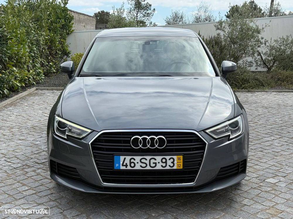 Audi A3 Sportback 1.6 TDI Advance - 4