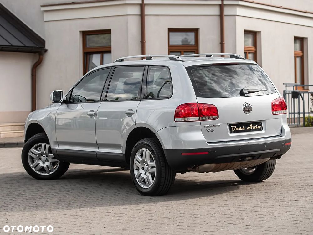 Volkswagen Touareg 3.2 V6 Automatik - 10