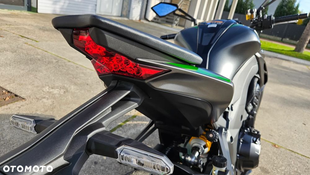 Kawasaki Z - 7