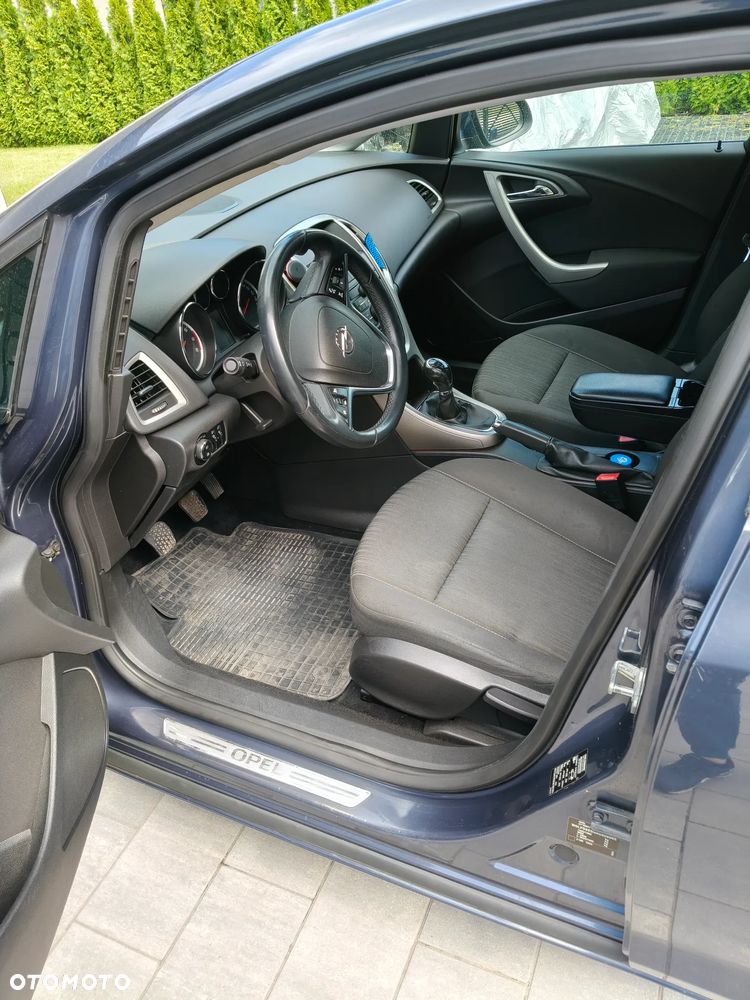 Opel Astra 1.6 Style - 11