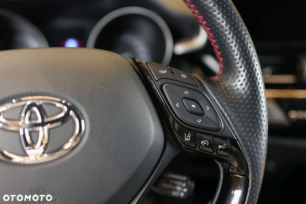 Toyota C-HR - 35