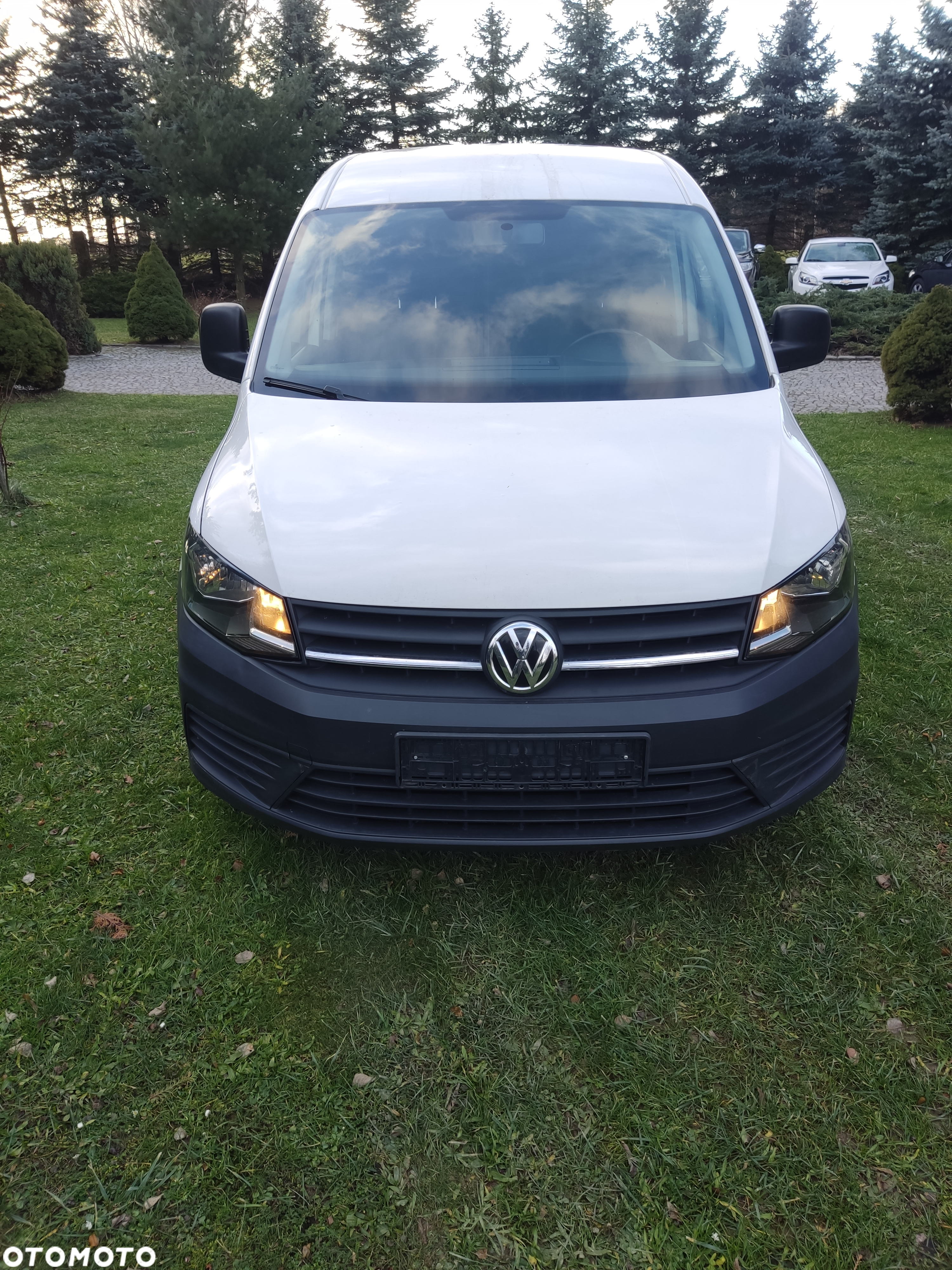 Volkswagen Caddy Maxi - 2