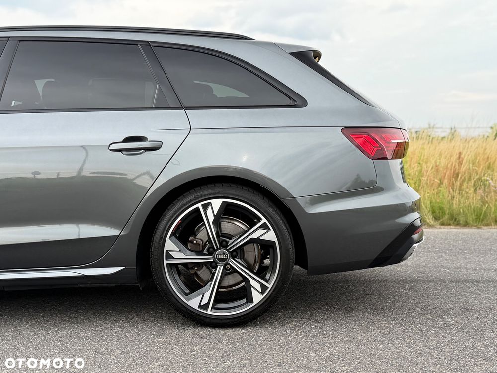 Audi A4 Avant 40 TDI mHEV S Line S tronic - 8