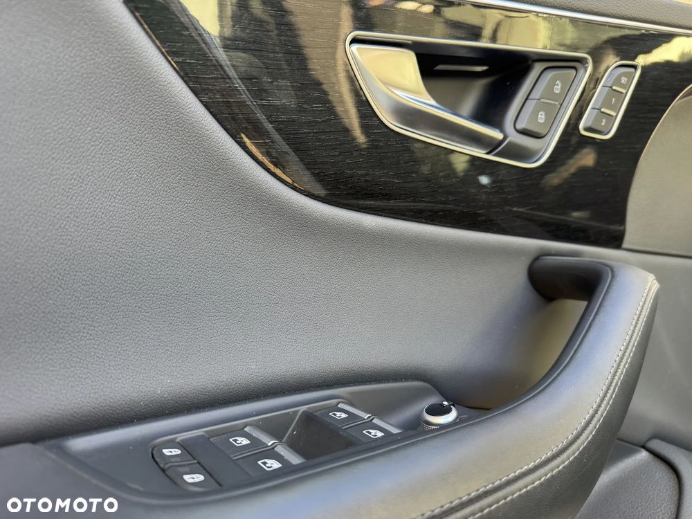 Audi Q7 55 TFSI quattro tiptronic - 27