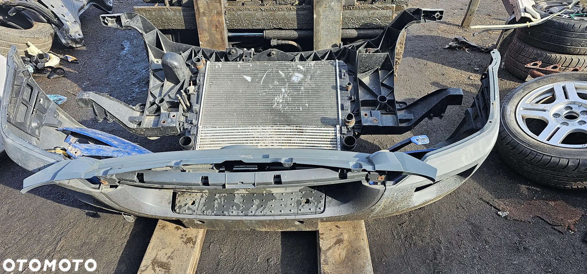 Przód kompletny maska zderzak lampa pas chłodnice Vw Crafter 2.5 TDI - 1