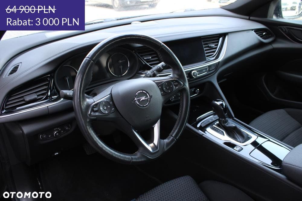Opel Insignia - 11