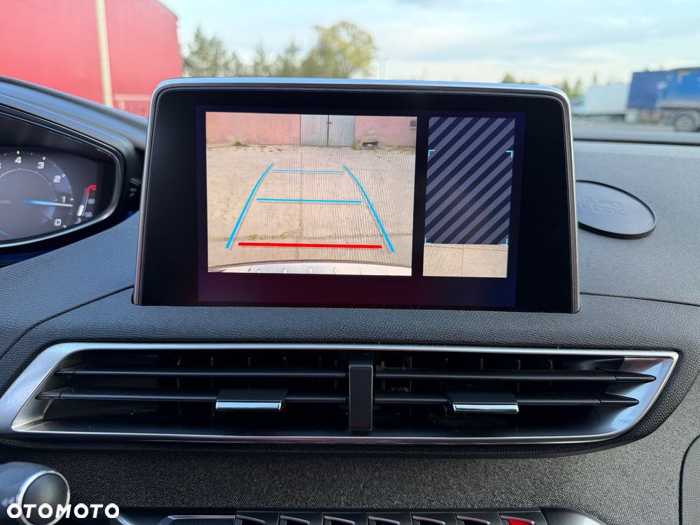 Peugeot 5008 THP 165 EAT6 Stop & Start Allure - 22