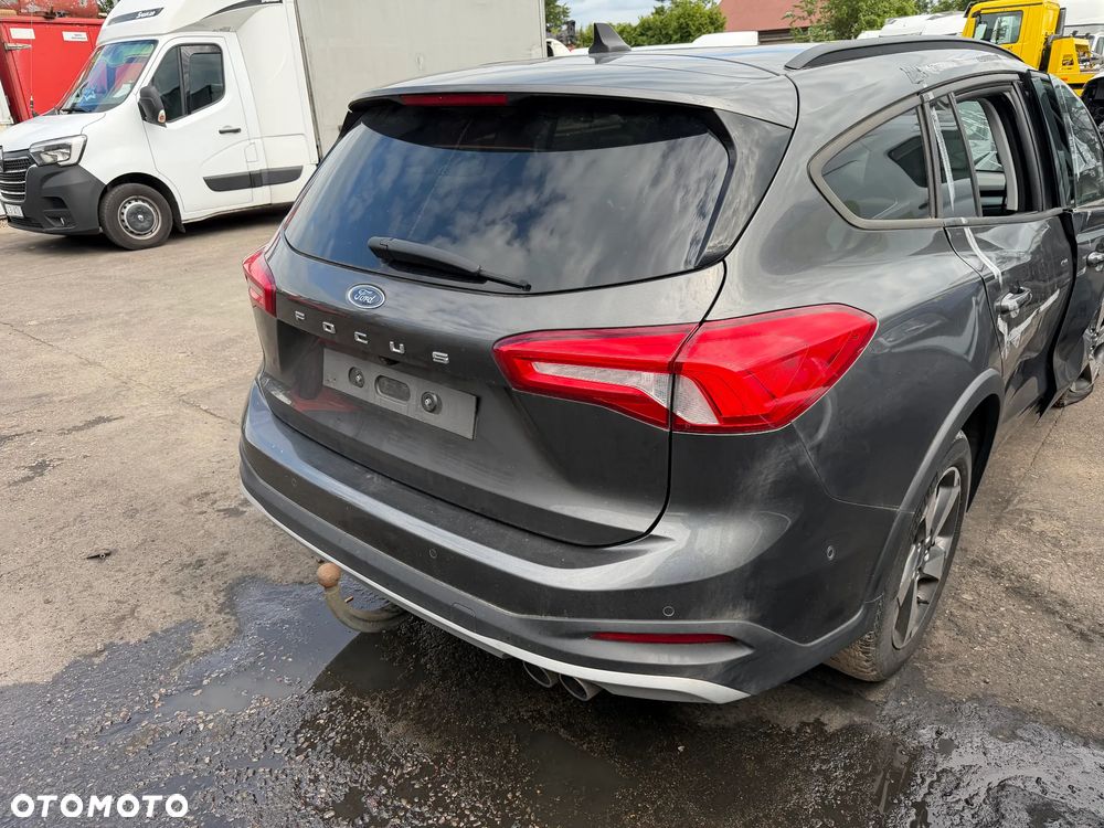 Ford Focus MK4 Active 2,0 TDCI tył kompletny - 3