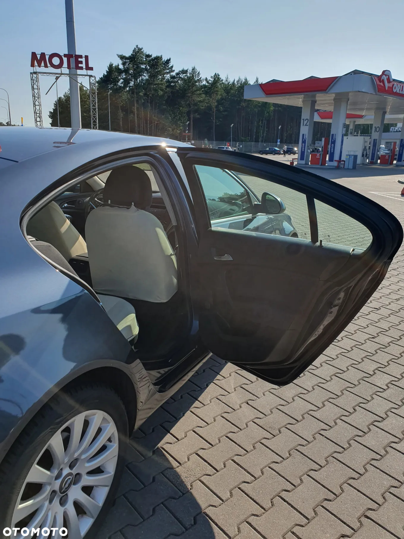 Opel Insignia 1.8 - 7