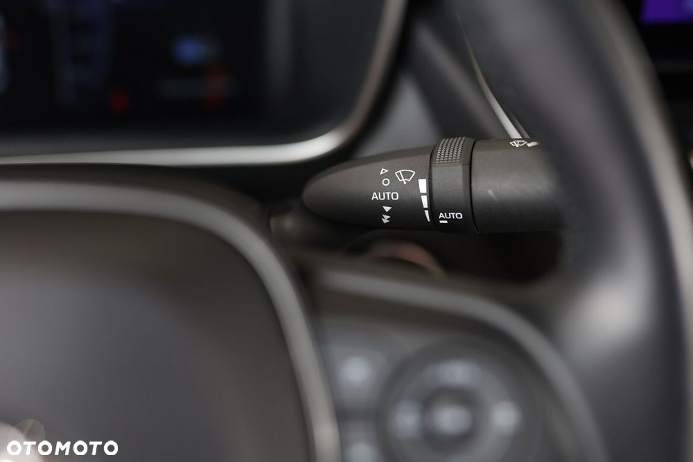 Toyota Corolla 1.8 Hybrid Comfort - 14