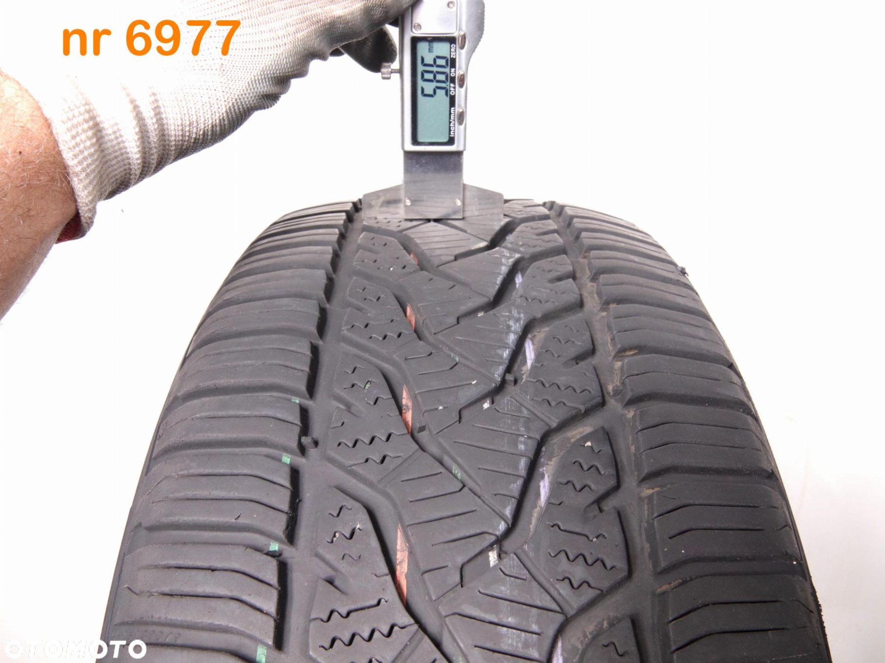 Barum Quartaris 5 215/60 R16 - 2