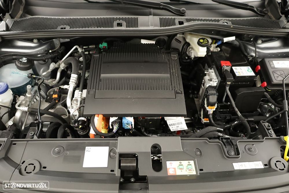 Peugeot e-208 51 kWh Allure - 25