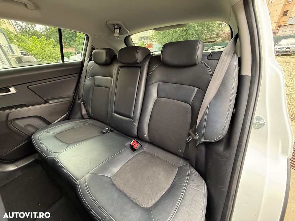 Kia Sportage 2.0 DSL MT 4x4 PREMIUM - 14