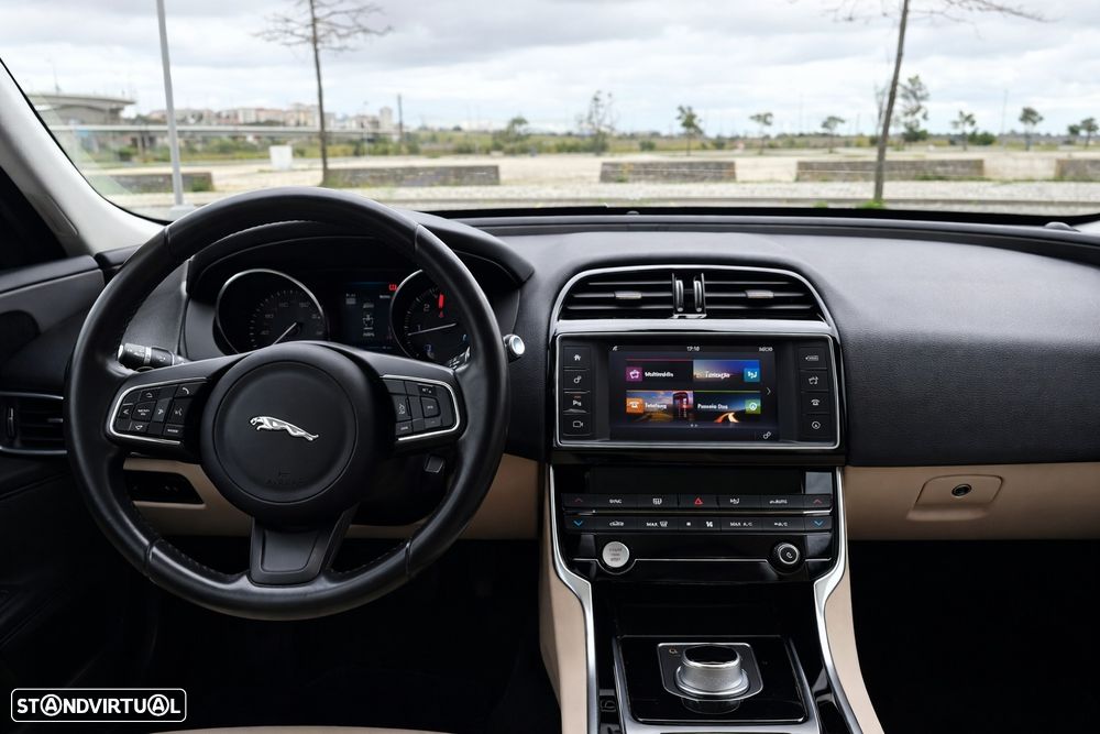 Jaguar XE 20d Aut. Prestige - 5