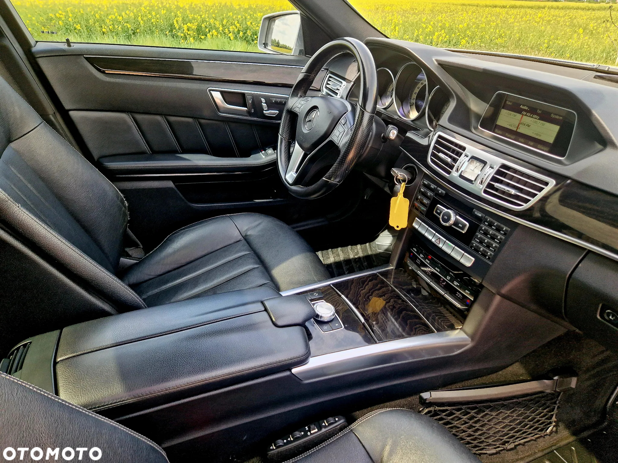 Mercedes-Benz Klasa E 220 T CDI 7G-TRONIC Avantgarde - 19