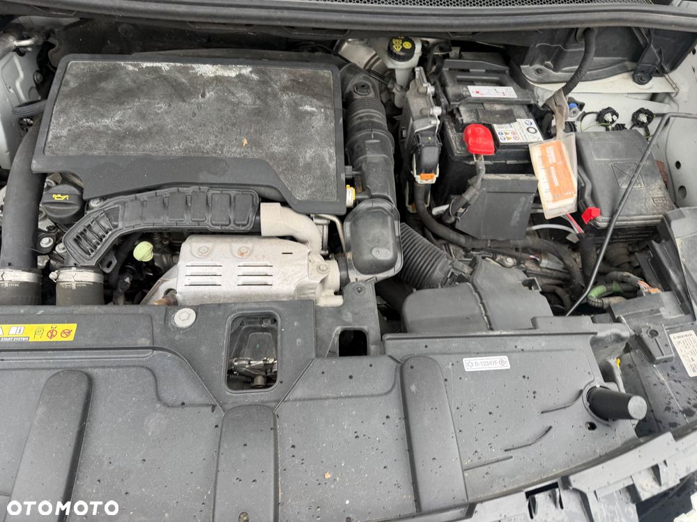 Peugeot 3008 - 24