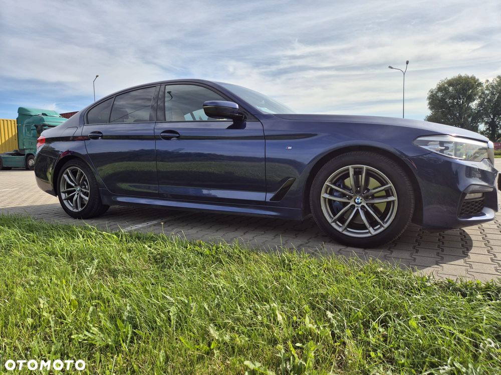 BMW Seria 5 530i xDrive - 6