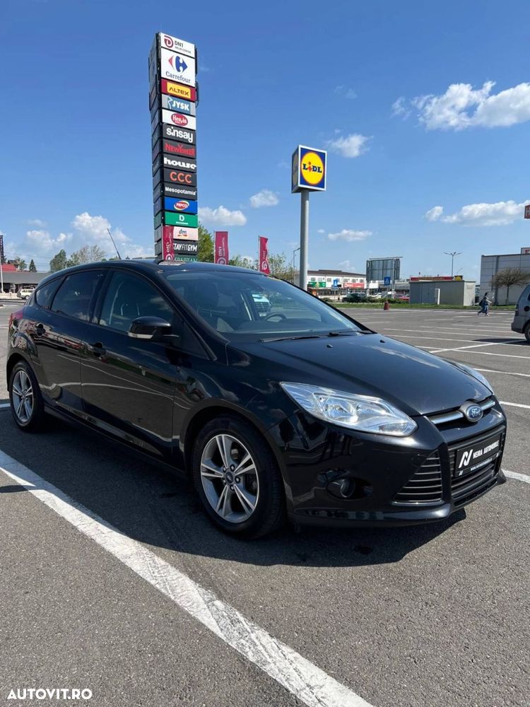 Ford Focus - 10