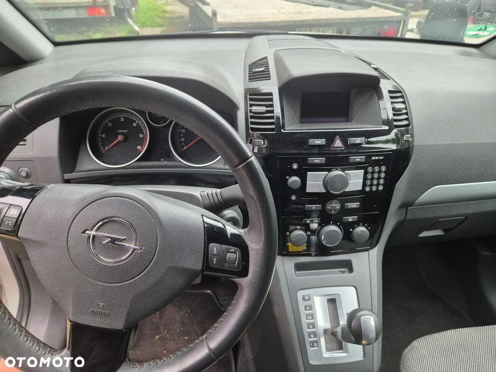 Opel Zafira 1.9 CDTI 111 ActiveSelect - 9