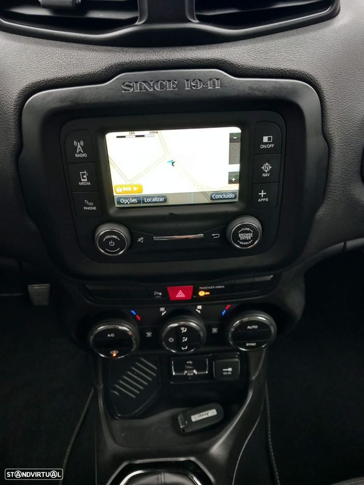 Jeep Renegade 1.6 MJD Night Eagle - 18