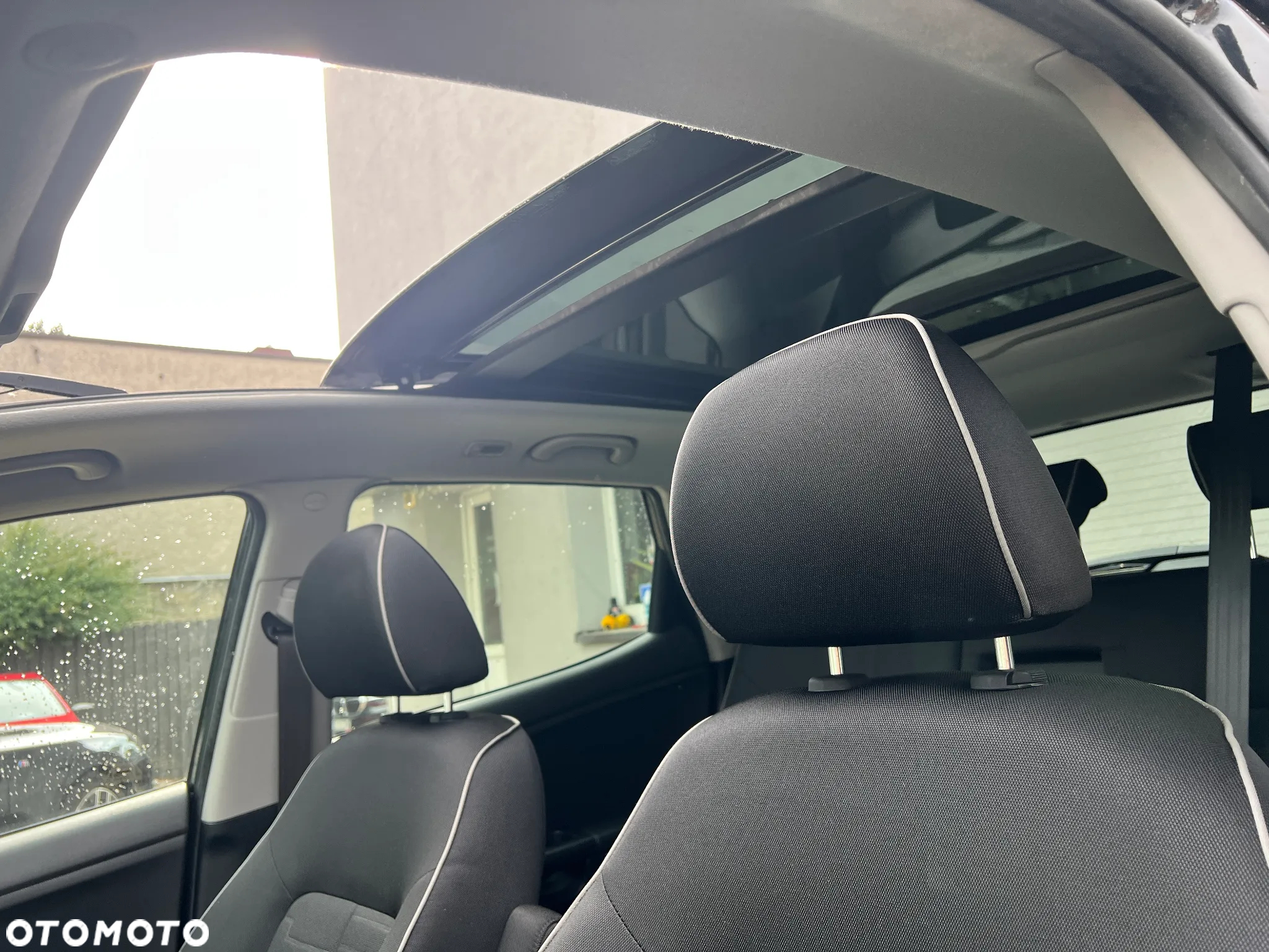 Kia Venga 1.6 CRDi 128 Dream Team Edition - 2