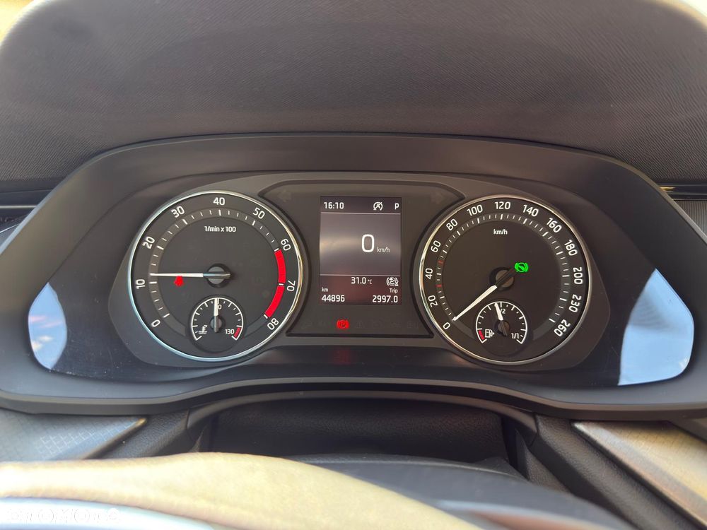 Skoda Octavia 1.5 TSI e-Tec Ambition DSG - 5