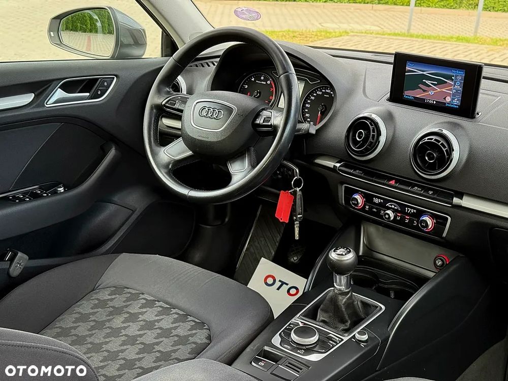 Audi A3 Sportback 1.4 TFSI Attraction - 14