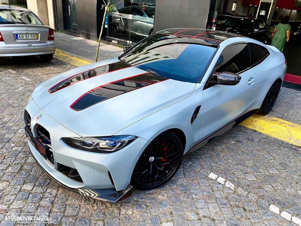 BMW M4 CSL - 2