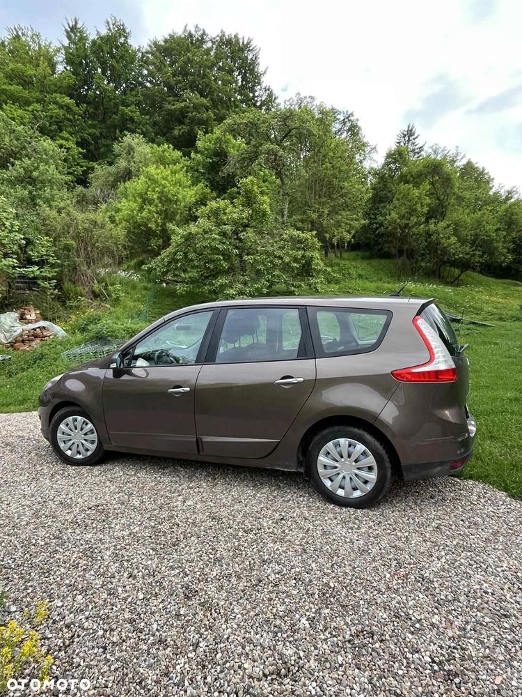 Renault Scenic 1.6 dCi Energy Bose Edition S&S - 3