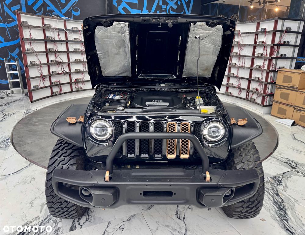 Jeep Wrangler - 26