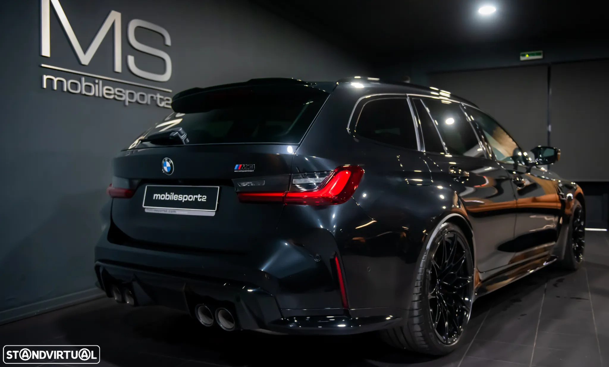 BMW M3 Competition xDrive - 14