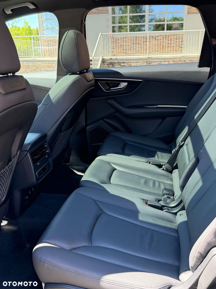 Audi Q7 55 TFSI quattro tiptronic - 26