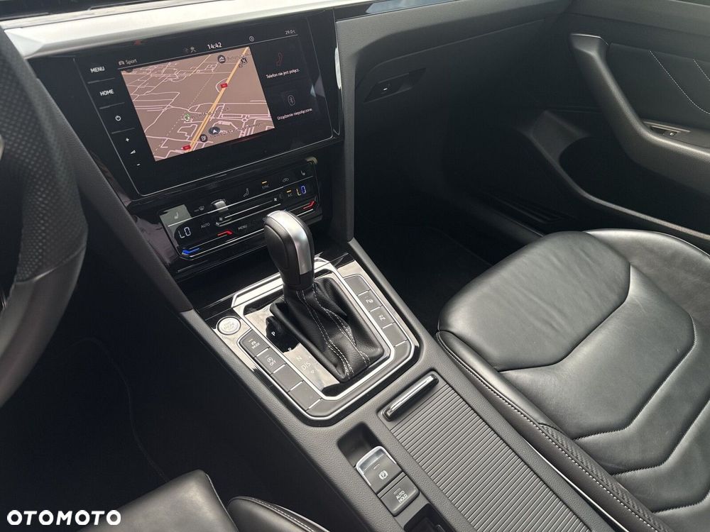 Volkswagen Arteon 2.0 TSI R-Line DSG - 19