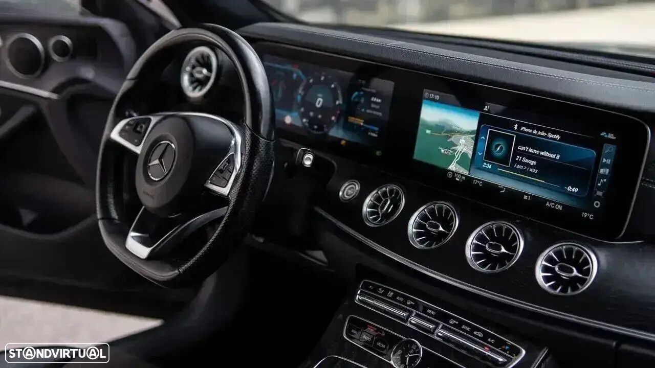 Mercedes-Benz E 220 - 35