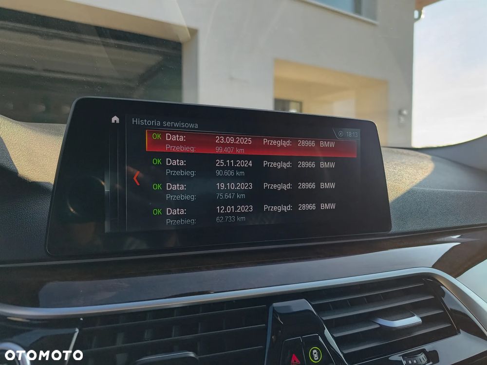 BMW Seria 5 530i GPF xDrive Sport Line sport - 26