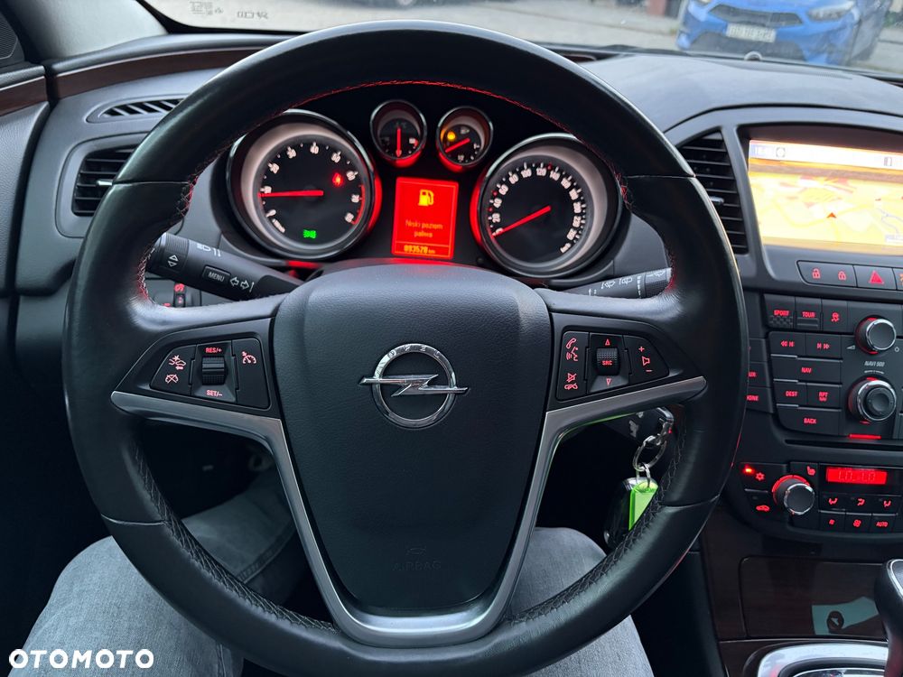 Opel Insignia 2.0 Turbo 4x4 Automatik Design Edition - 23